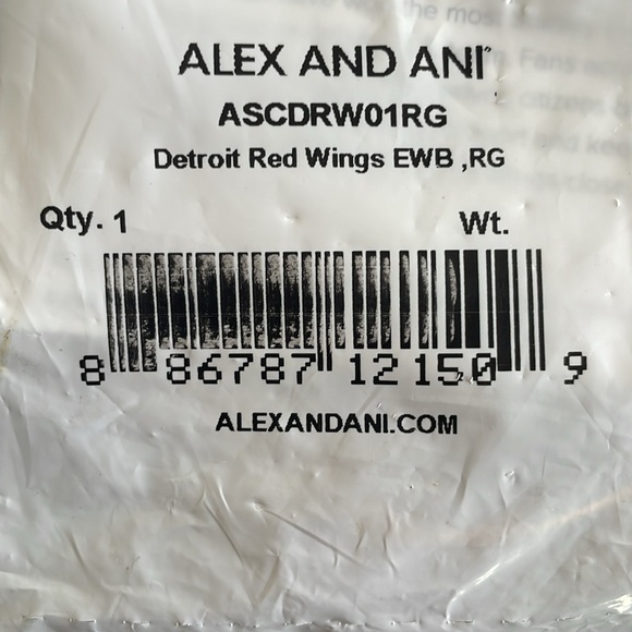 Alex and Ani Detroit Red Wings charm bracelet - Picture 4 of 4